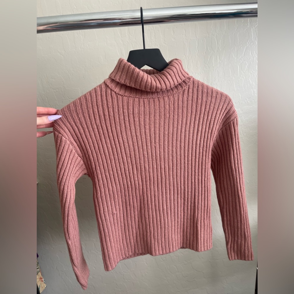 F21 Kids Turtle Neck - Size 11/12